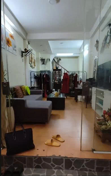 Cho thuê nhà ngõ ô tô vừa ở vừa KD Phố Thái Thịnh, 36m2 x 3 tầng, 11 Triệu - Ảnh chính